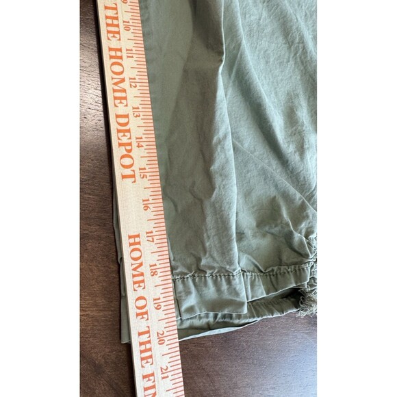 Izod size 16 women’s green khaki capri cropped pants casual pockets - Picture 6 of 9